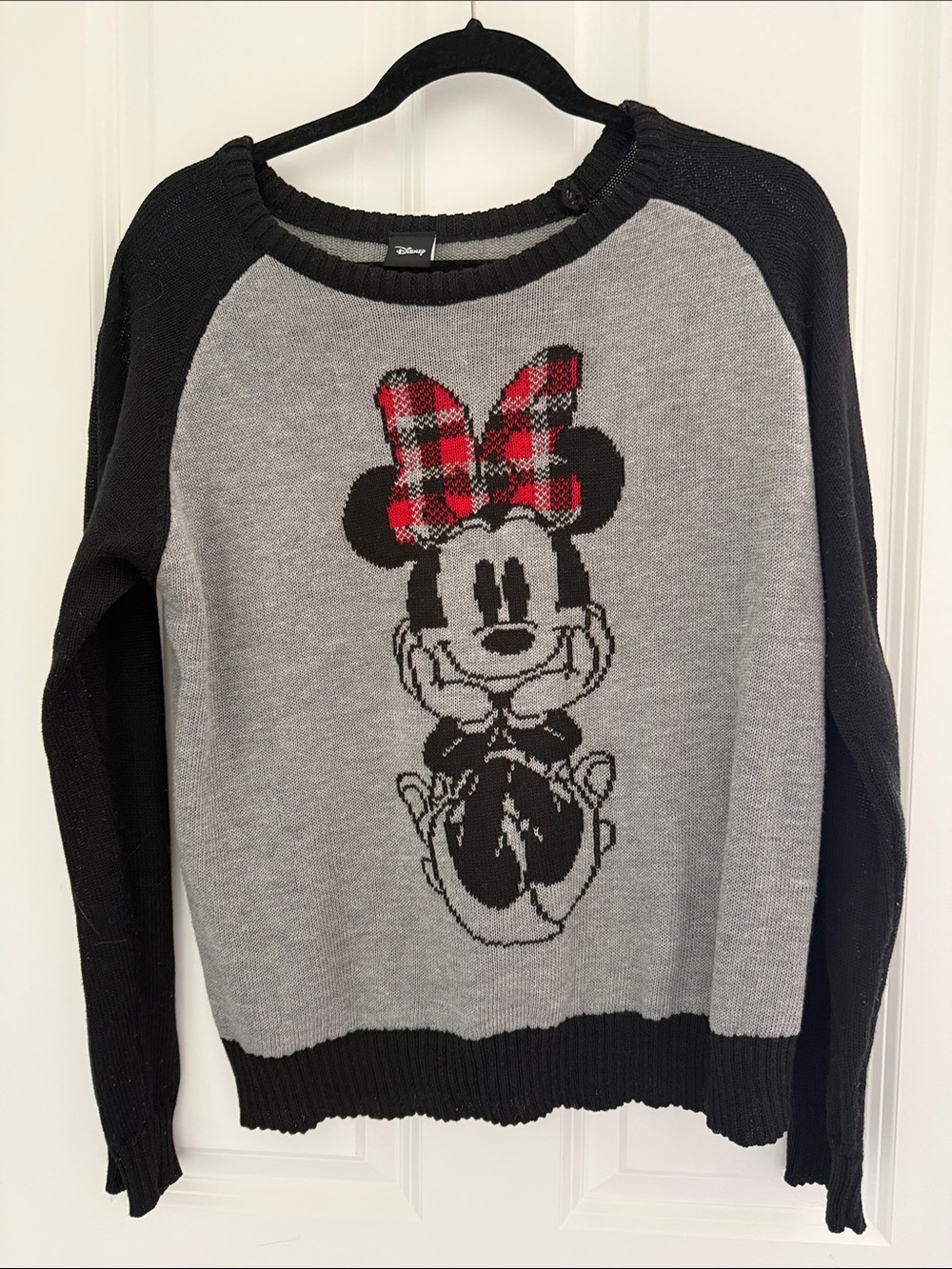 DISNEY MINNIE MOUSE BLACK AND GREY PULLOVER SWEATER